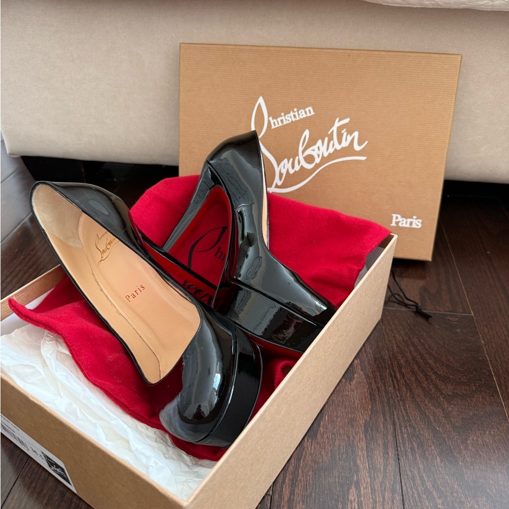 Christian Louboutin Bianca 140 platform pumps in patent leather - Picture 7 of 7